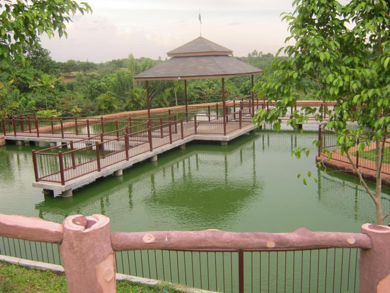 D'Leonor Inland Resort & Adventure Park Davao City Esterno foto