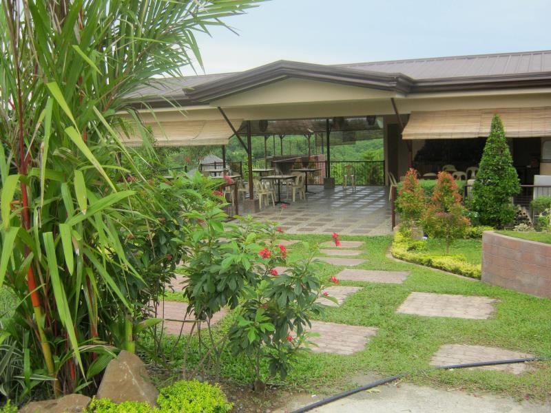 D'Leonor Inland Resort & Adventure Park Davao City Esterno foto
